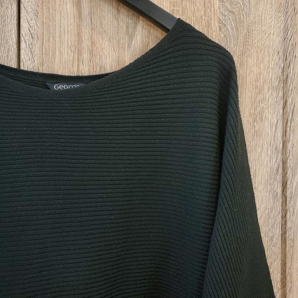 George Ribbed Black Sweater - Picture 2 of 3